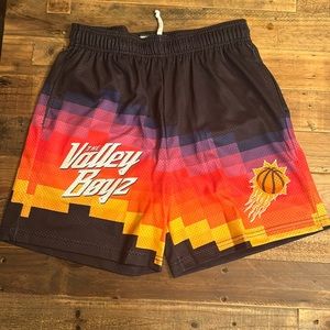 Phoenix Suns Mesh shorts Brand new never worn. Also sold out on site.